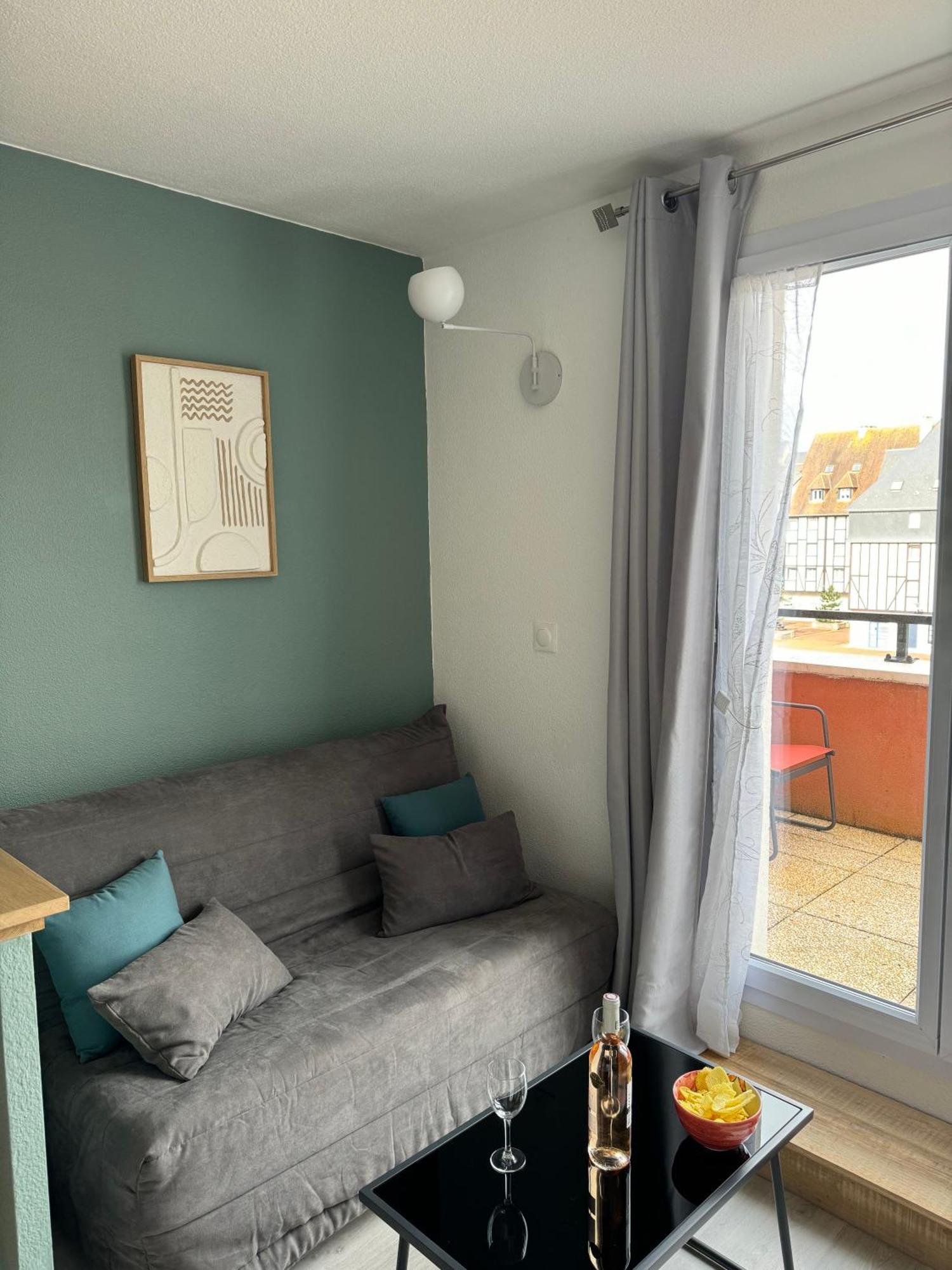 Cosy Vue Port *
